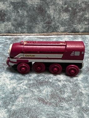 Thomas & Friends Caitlin Red Burgundy Wooden Train Engine